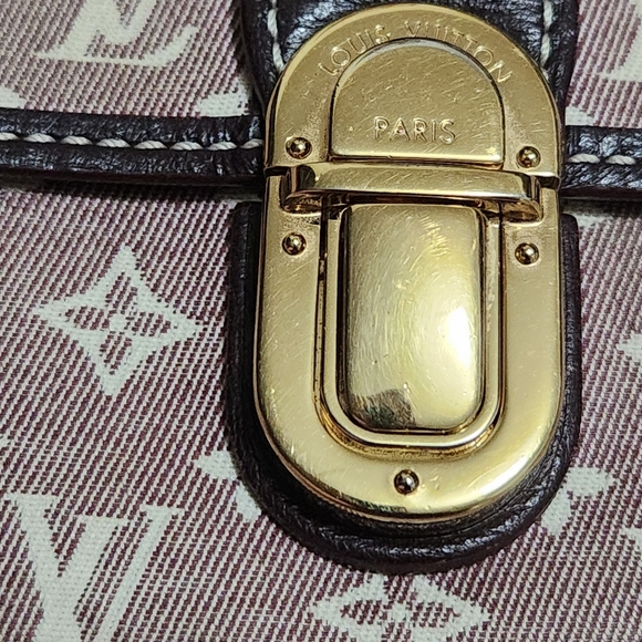 Authentic Louis Vuitton Monogram Idylle Pattern Sarah Wallet ( Mini Lin) - Picture 10 of 14